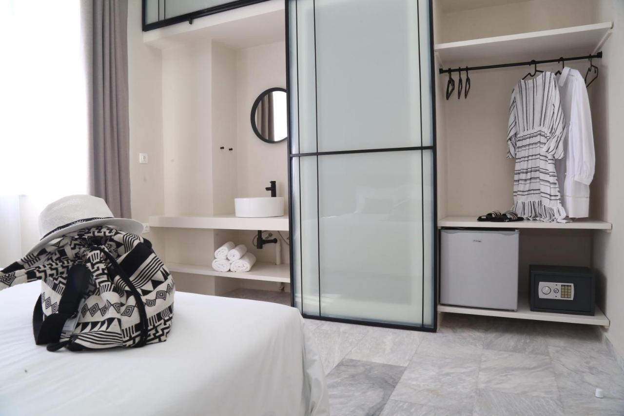 Oiko Mini Suites Ermoupoli Esterno foto