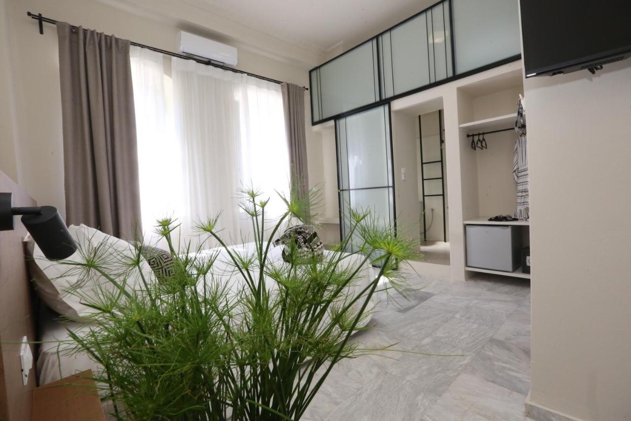 Oiko Mini Suites Ermoupoli Esterno foto