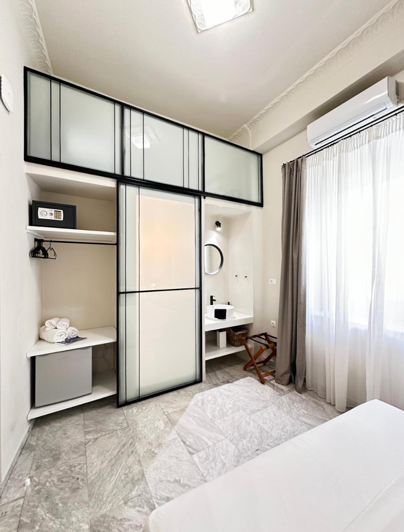 Oiko Mini Suites Ermoupoli Esterno foto