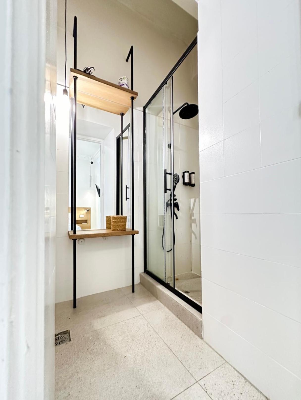 Oiko Mini Suites Ermoupoli Esterno foto